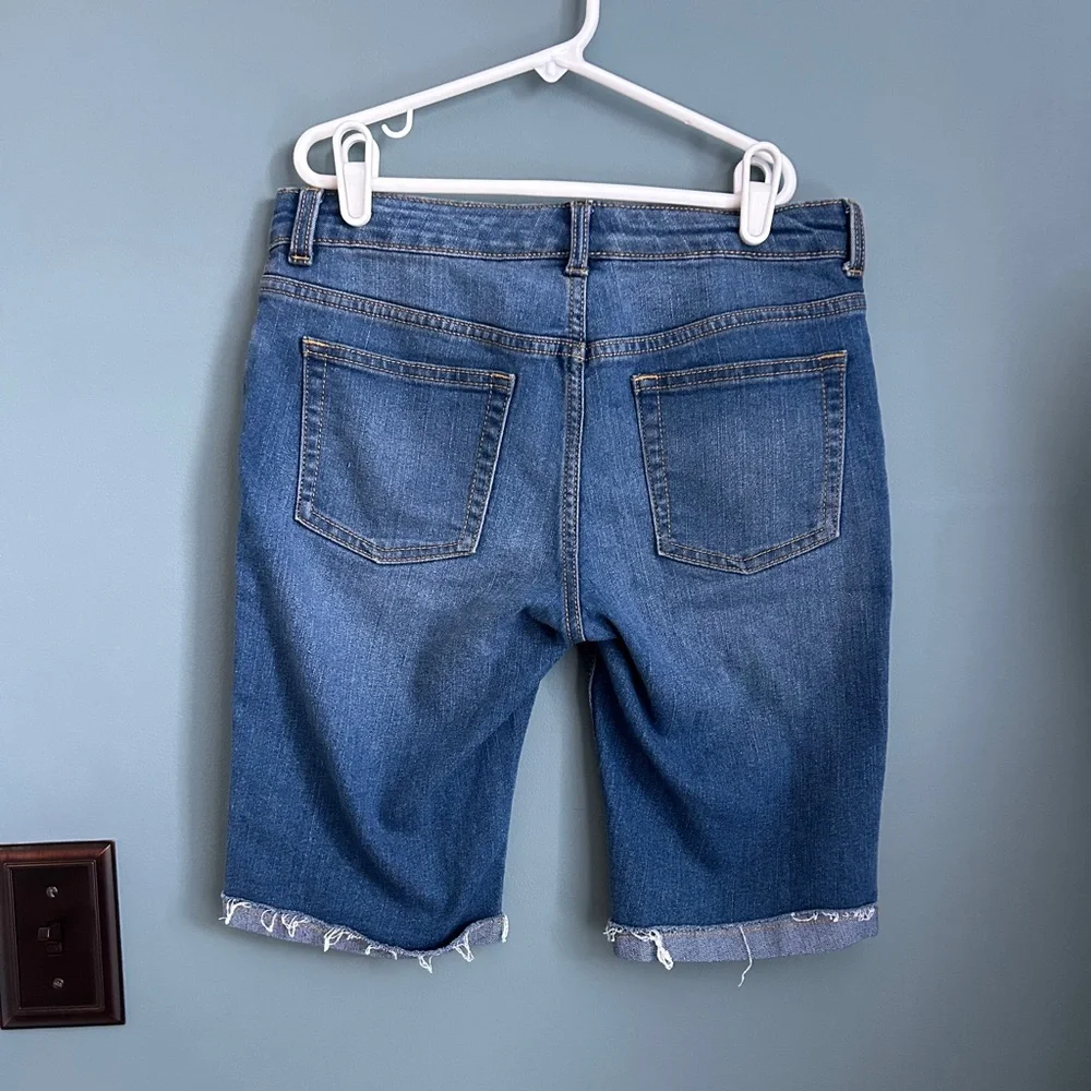 Crazy 8 Blue Denim Bermuda Shorts Frayed Raw Edge Size 14